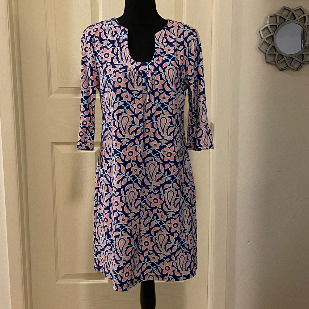 🌺Aryeh 3/4 flutter sleeve shift dress, size M